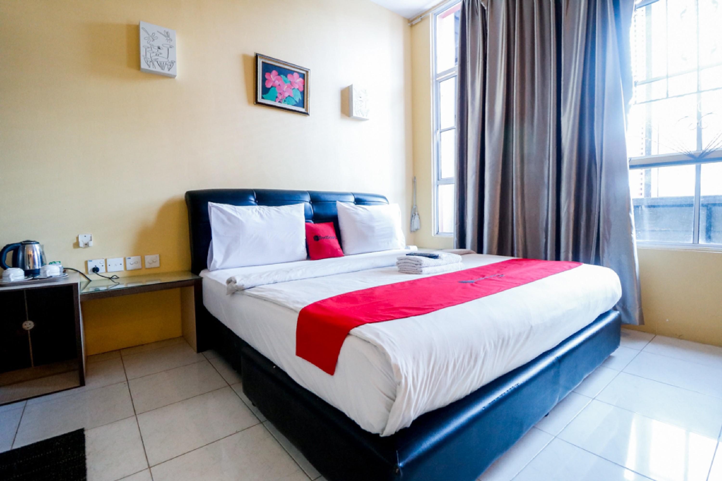 Reddoorz Plus Near Dc Mall Batam Nagoya Luaran gambar